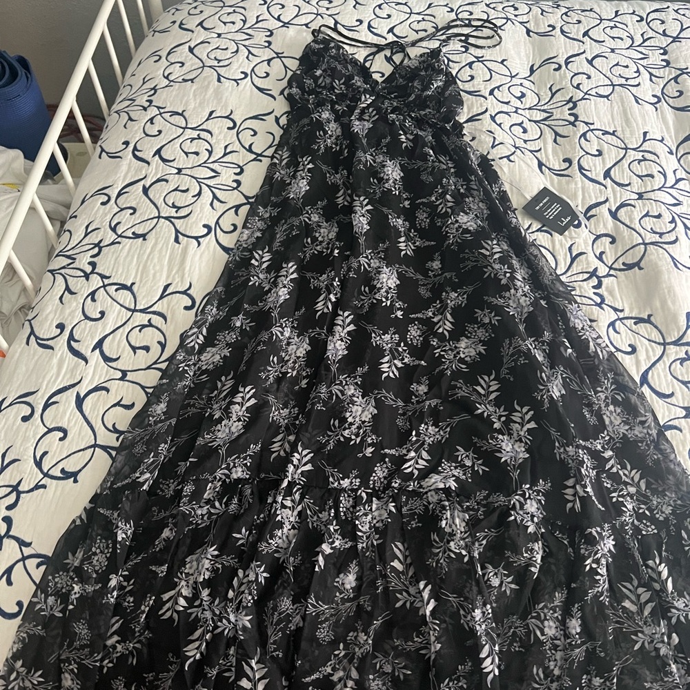 Brand new black and white floral spaghetti strap maxi summer dress